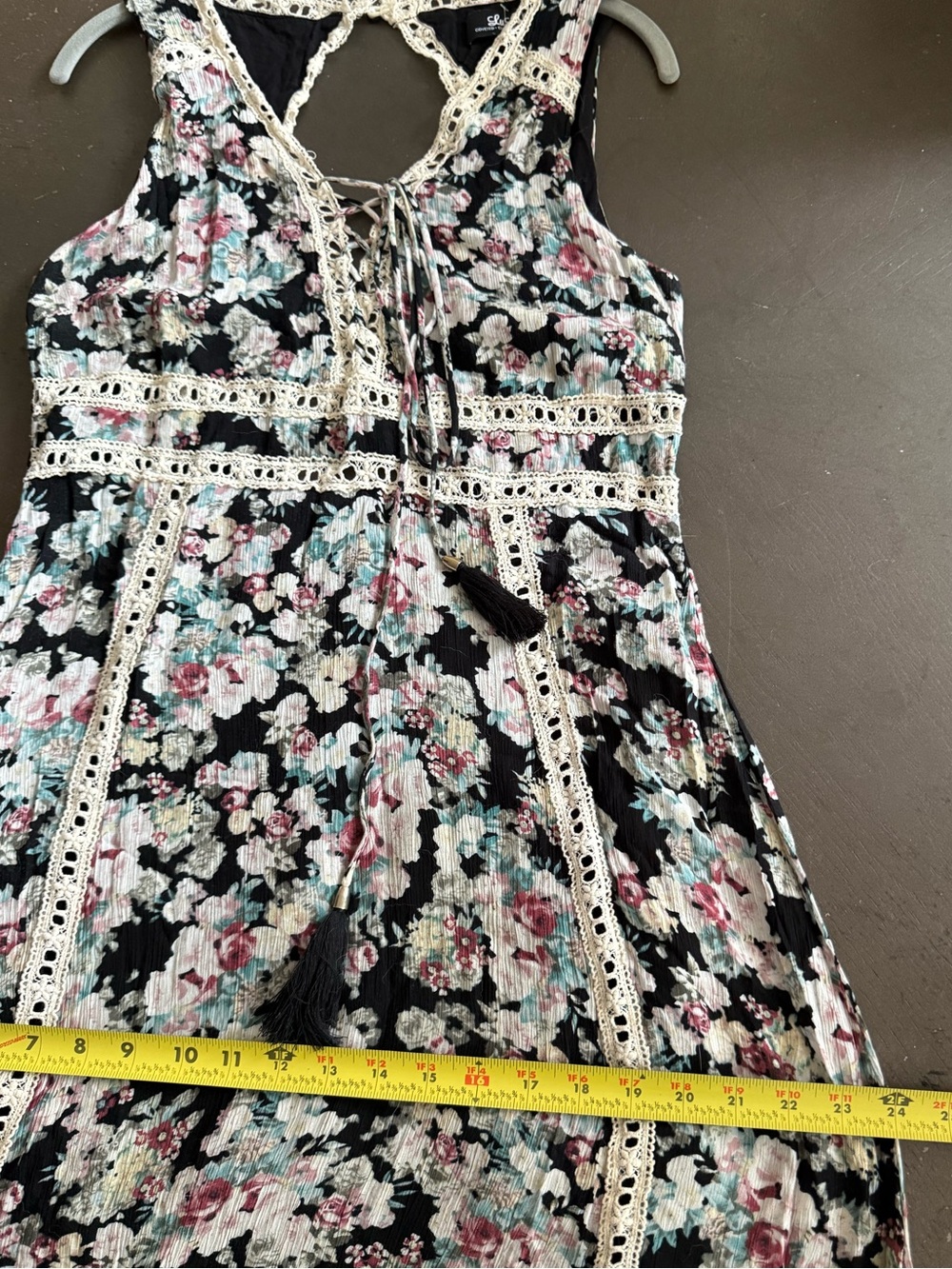 Lulu's Black Floral Print Maxi Dress Size XL Crochet Lace-Trim Boho Party Event - Picture 15 of 17